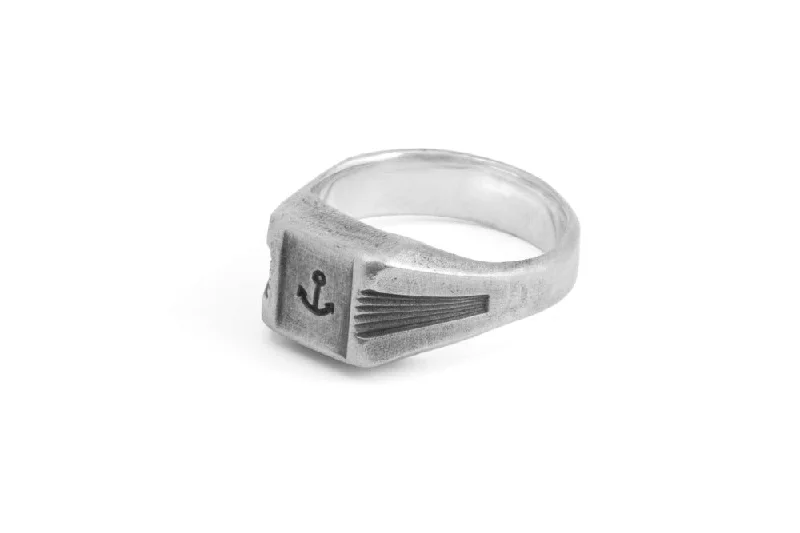 Elegant Rose Gold Jewelry For A Stylish Touch #003 - Signet Ring Anchor