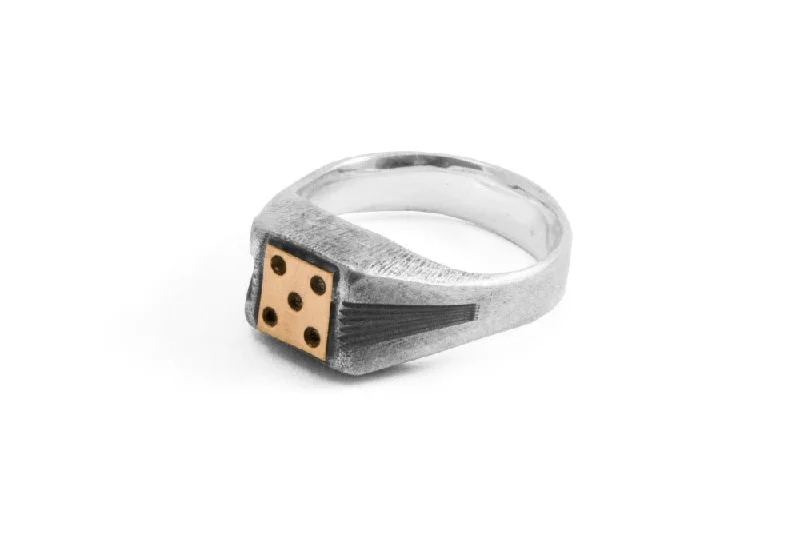 Clearance Sale On High-End Jewelry Collections #005 - Signet Ring Dice
