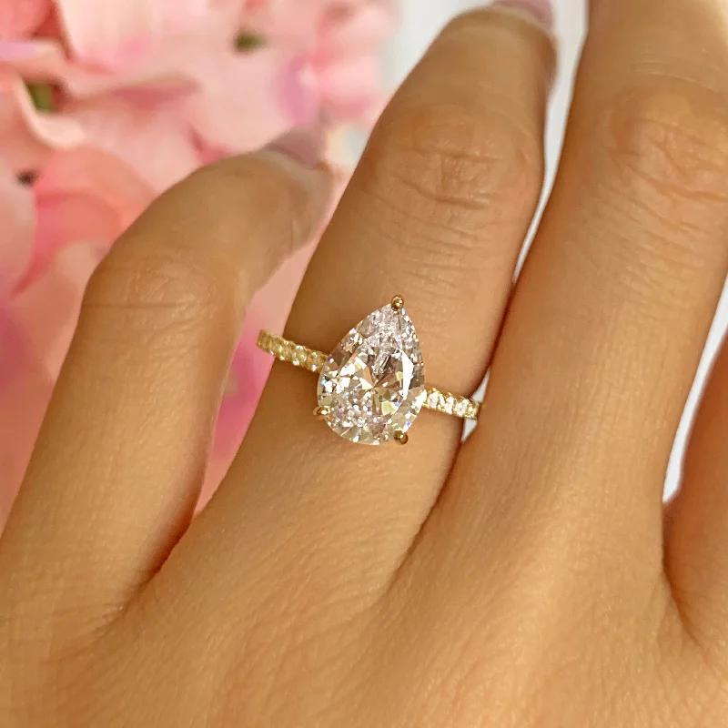 Limited-Time Offer On Elegant Jewelry Pieces 3.25 ctw Pear Accented Solitaire Ring - 10k Solid Yellow Gold, Sz 7 Limited-Time Offer On Elegant Jewelry Pieces 3.25 ctw Pear Accented Solitaire Ring - 10k Solid Yellow Gold, Sz 7