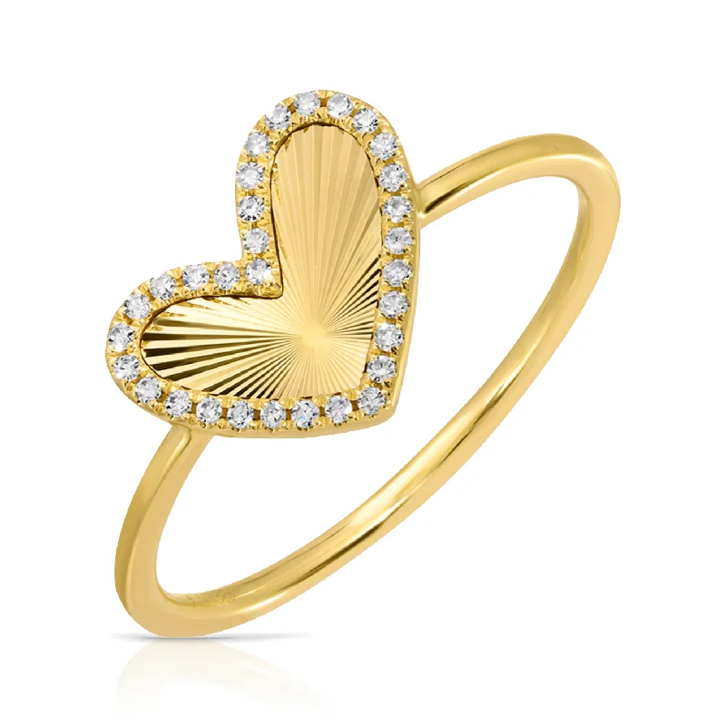 Trending Jewelry Styles Now At Limited-Time Discounts Fluted Asymmetrical Diamond Heart Shape Ring Trending Jewelry Styles Now At Limited-Time Discounts Fluted Asymmetrical Diamond Heart Shape Ring