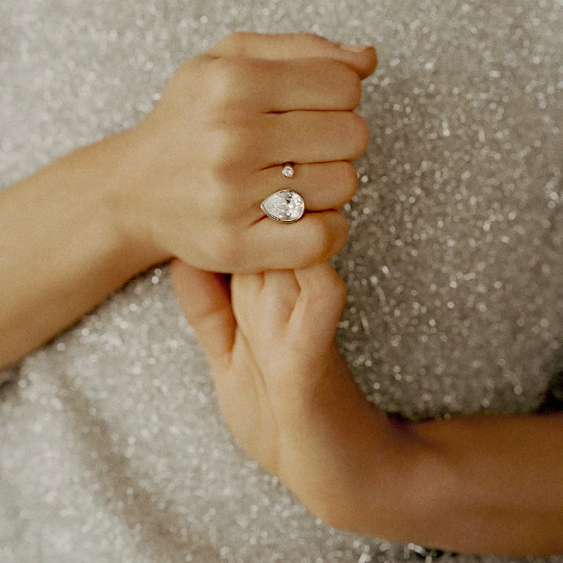 Timeless Jewelry Styles At Wallet-Friendly Prices Teardrop Crystal Ring