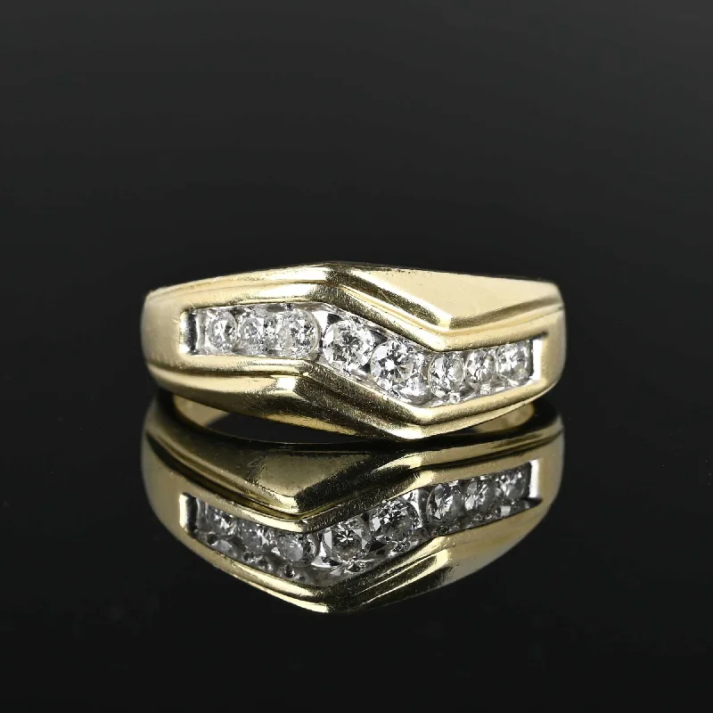 Affordable Glamour – Premium Jewelry At Special Prices Vintage Zig Zag Diamond Band Ring in 14K Gold Affordable Glamour – Premium Jewelry At Special Prices Vintage Zig Zag Diamond Band Ring in 14K Gold