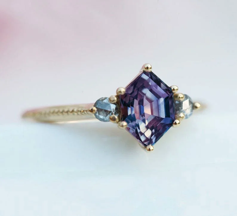 Flash Jewelry Sale – Get Stunning Pieces At Low Prices Dua Alexandrite Ring