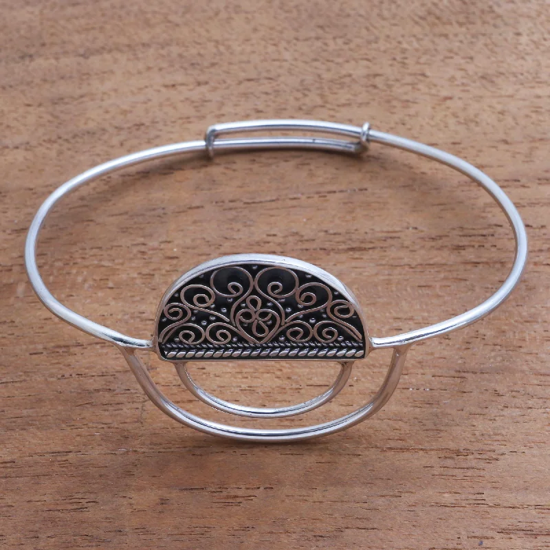 Dazzling Deals On Necklaces, Bracelets, And More Elegant Echoes Unique Round Half Open Sterling Silver Pendant Bracelet Dazzling Deals On Necklaces, Bracelets, And More Elegant Echoes Unique Round Half Open Sterling Silver Pendant Bracelet