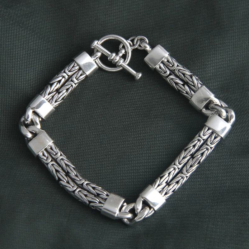 Chic And Stylish Jewelry At Exclusive Prices Hand in Hand Men's Braided Bracelet