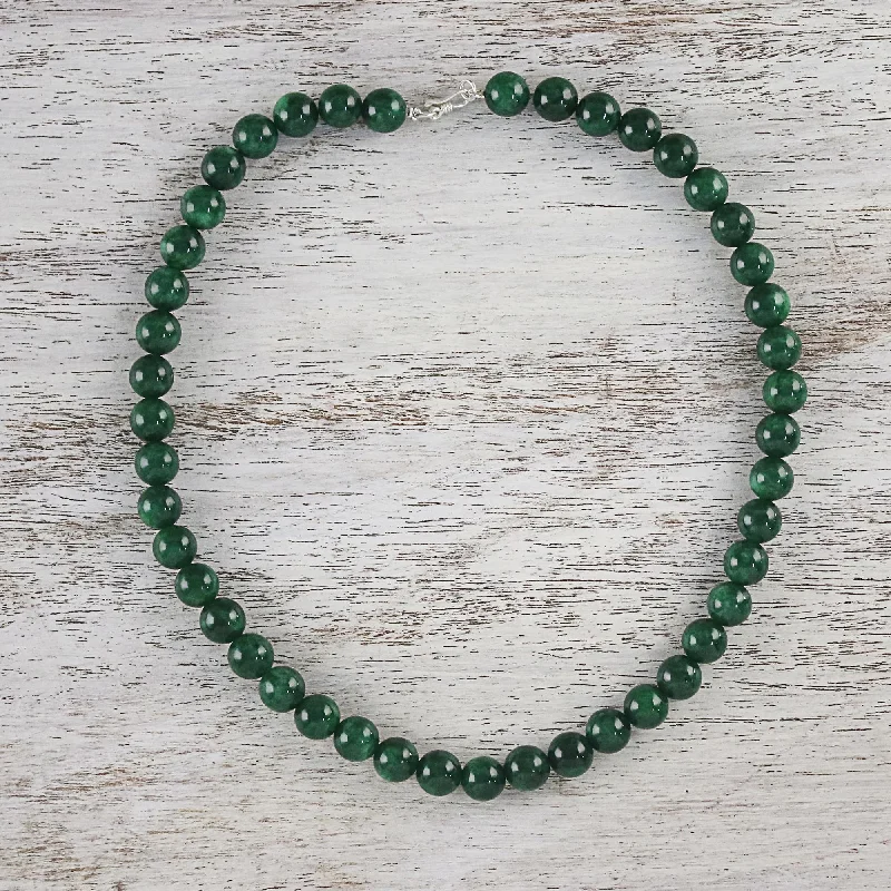 Elegant Jewelry Pieces At Unbelievable Prices Jungle Strand Green Quartz Beaded Necklace from Thailand Elegant Jewelry Pieces At Unbelievable Prices Jungle Strand Green Quartz Beaded Necklace from Thailand