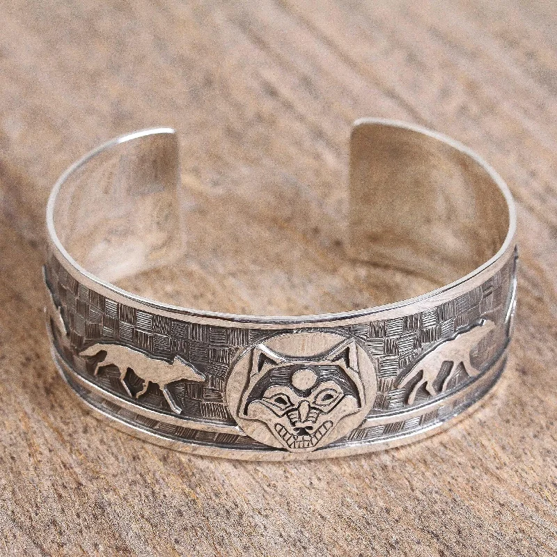 Classic And Modern Jewelry Styles On Sale Lunar Wolves Taxco Sterling Silver Wolf Cuff Bracelet from Mexico Classic And Modern Jewelry Styles On Sale Lunar Wolves Taxco Sterling Silver Wolf Cuff Bracelet from Mexico