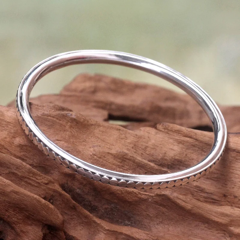 Unmissable Jewelry Clearance – Final Reductions Moon Silver Sterling Silver Bangle Bracelet Unmissable Jewelry Clearance – Final Reductions Moon Silver Sterling Silver Bangle Bracelet