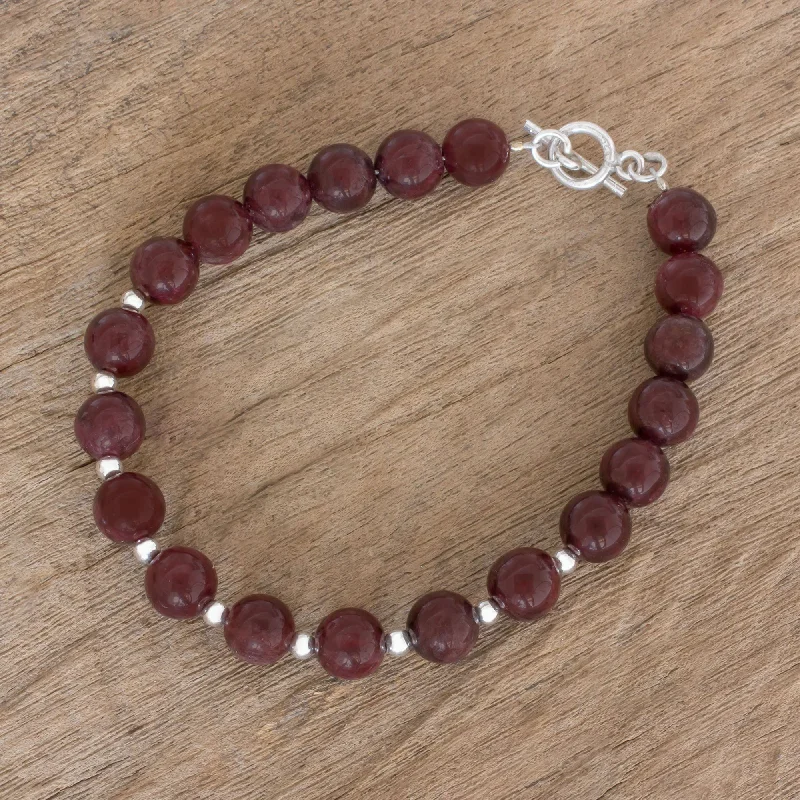 Luxury Meets Affordability – Jewelry Sale Live Now Wink of Light Garnet and Sterling Silver Beaded Bracelet from Guatemala Luxury Meets Affordability – Jewelry Sale Live Now Wink of Light Garnet and Sterling Silver Beaded Bracelet from Guatemala