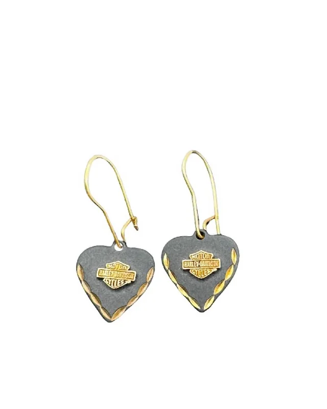 Trending Jewelry Now Available At Exclusive Prices Women's Dangling Heart Earrings In Yellow Gold Trending Jewelry Now Available At Exclusive Prices Women's Dangling Heart Earrings In Yellow Gold