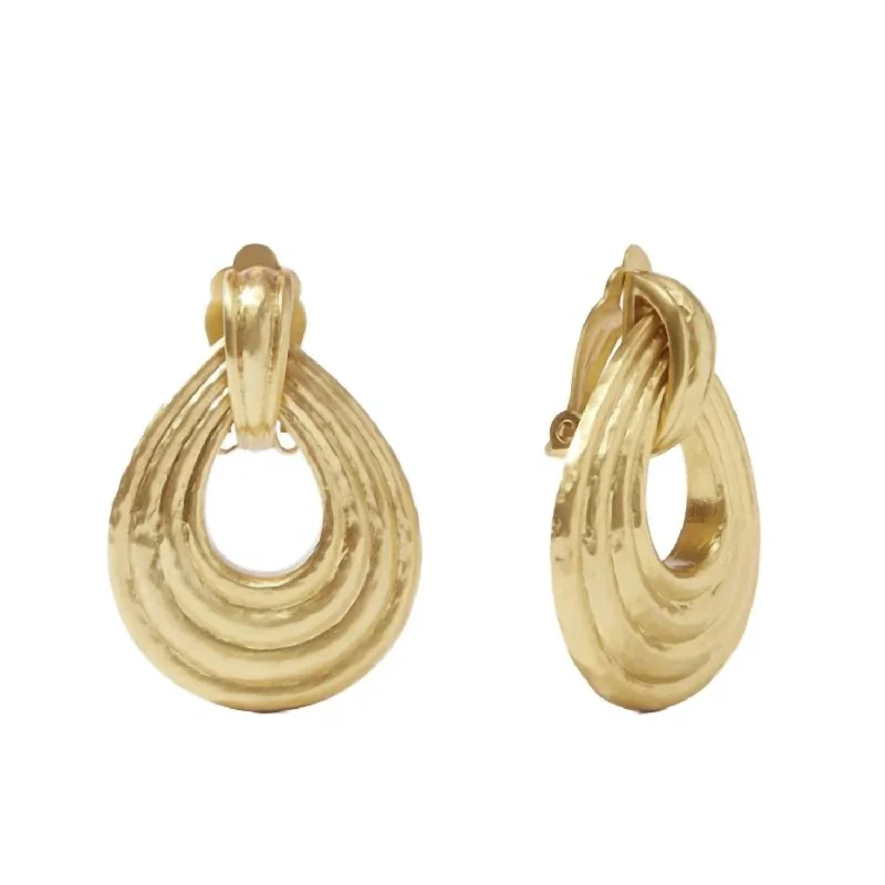 Elegant Jewelry At Unbeatable Offers – Shop Before It's Gone Women's Havana Doorknocker Clip On Earrings In Gold Elegant Jewelry At Unbeatable Offers – Shop Before It's Gone Women's Havana Doorknocker Clip On Earrings In Gold