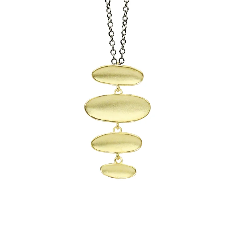 Limited-Stock Jewelry Sale – Once It's Gone, It's Gone Quatro Reflection Pendant