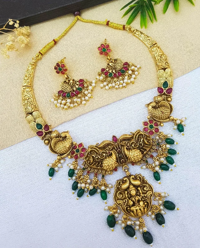 Unlock Unbeatable Jewelry Deals Before They’Re Gone Antique Finish Best seller multicolor Short Necklace Set Unlock Unbeatable Jewelry Deals Before They’Re Gone Antique Finish Best seller multicolor Short Necklace Set