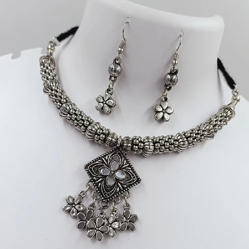 Exclusive Jewelry Sale Event – Shop Now Kavita Art Oxidised Plated Mirror Choker Necklace Set Exclusive Jewelry Sale Event – Shop Now Kavita Art Oxidised Plated Mirror Choker Necklace Set