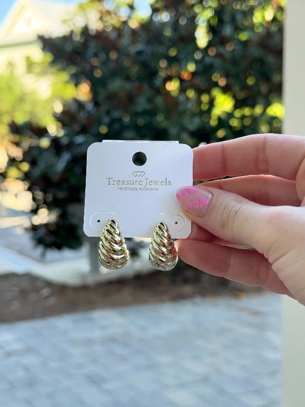 Luxury Jewelry At Unbeatable Discounts Breakfast in Paris Earrings by Treasure Jewels Luxury Jewelry At Unbeatable Discounts Breakfast in Paris Earrings by Treasure Jewels