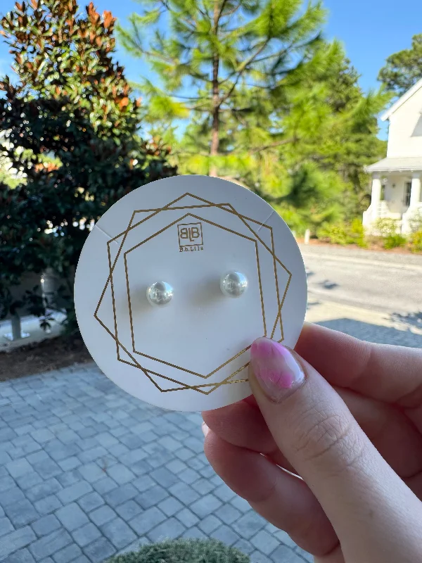 Discounted Luxury Jewelry – Shine Without The Splurge Pearl Studs by B.B. Lila