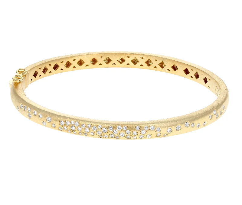 Romantic Heart-Shaped Jewelry For Special Gifts Diamond Accented Gold Bangle Bracelet Romantic Heart-Shaped Jewelry For Special Gifts Diamond Accented Gold Bangle Bracelet