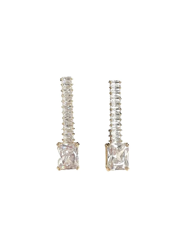 Fashion-Forward Jewelry At Incredible Prices Liv Earring