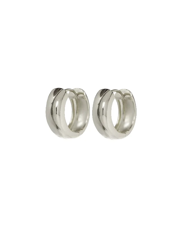Save On Luxury Jewelry Pieces – Limited-Time Offers Monaco Huggies- Silver
