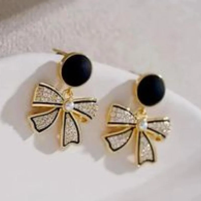 Once-A-Year Jewelry Deals – Shop Before They’Re Gone VF Collection Gold Plated Austrian Stone Studs Earrings Once-A-Year Jewelry Deals – Shop Before They’Re Gone VF Collection Gold Plated Austrian Stone Studs Earrings