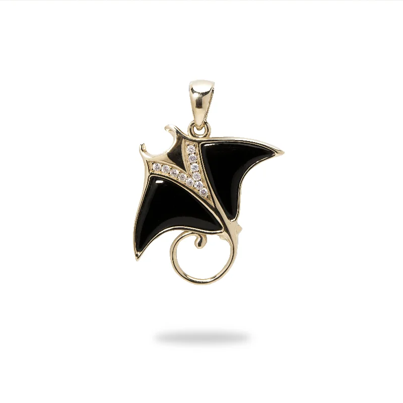 Make Your Outfit Shine With Discounted Jewelry Sealife Manta Ray Black Coral Pendant in Gold with Diamonds - 21mm Make Your Outfit Shine With Discounted Jewelry Sealife Manta Ray Black Coral Pendant in Gold with Diamonds - 21mm