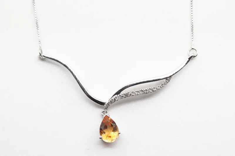 Luxury Jewelry Without The Luxury Price Tag White Gold Citrine Bar Necklace
