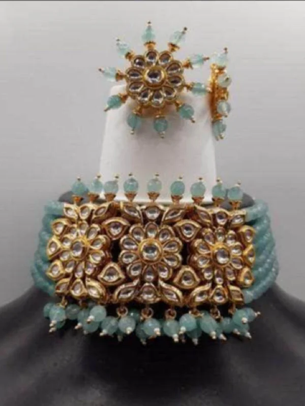 Chic And Stylish Jewelry At Exclusive Prices 3 Flower Motif Choker Onex Choker Necklace Set Chic And Stylish Jewelry At Exclusive Prices 3 Flower Motif Choker Onex Choker Necklace Set