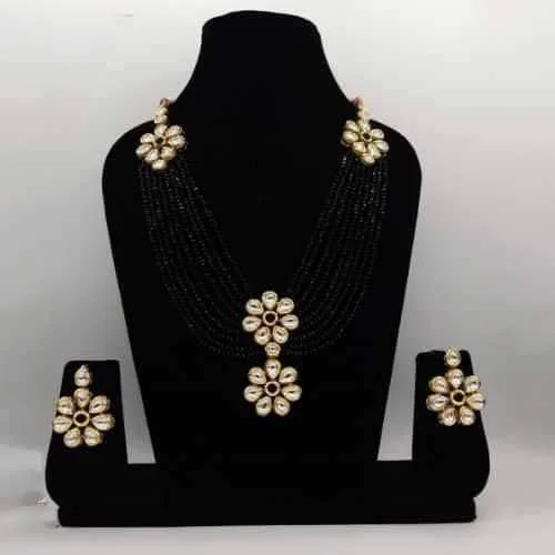 Flash Sale On Stunning Jewelry – Limited Stock Available Double Flower Motif Onex Necklace Set Flash Sale On Stunning Jewelry – Limited Stock Available Double Flower Motif Onex Necklace Set