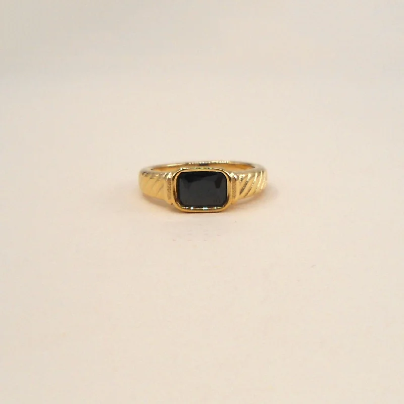 Big Savings On Your Favorite Jewelry Pieces Evie Ring Wholesale