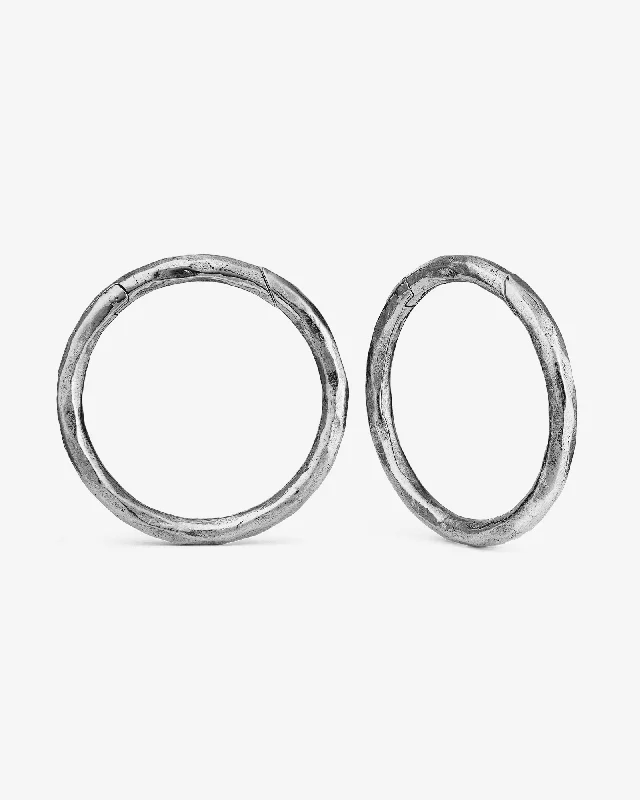 Get The Best Deals On Timeless Jewelry Pieces Synthesis Hangers No. 3